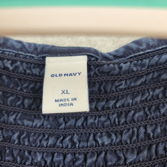 Old Navy Dress Womens Size XL‎ Blue Long Sleeve Smocked Bodice Chambray - Picture 7 of 10